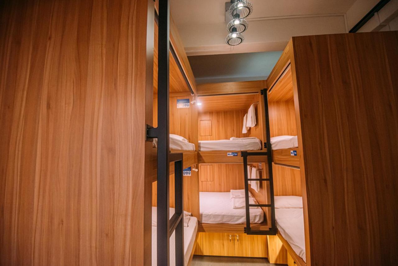 Bluewaters Pods 38 Hongkong St Nhà trọ *